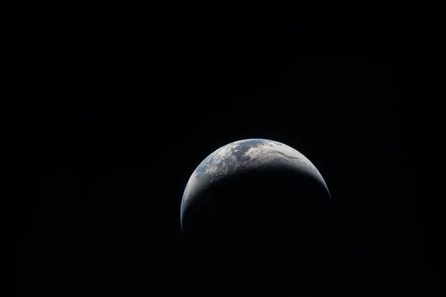 Artemis wallpaper: Earth’s Crescent from Lunar Orbit